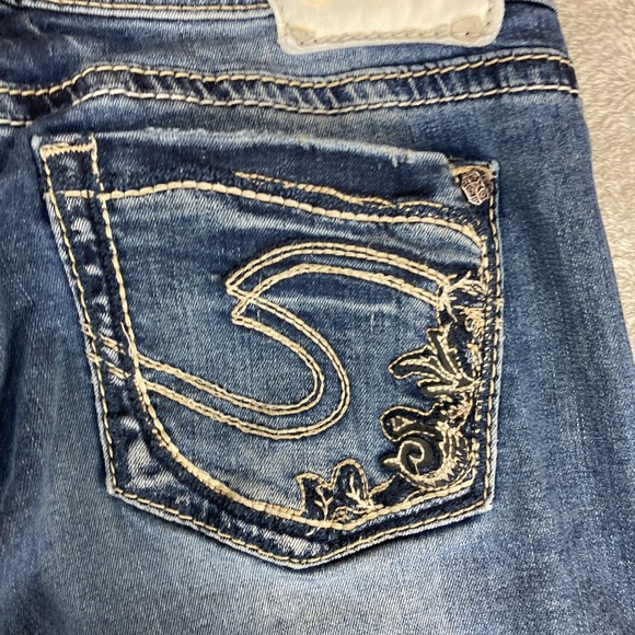 Silver Jeans Co‎ Aiko Capri Jeans Women's W28 Blue Denim Embellished Pockets - Picture 6 of 16